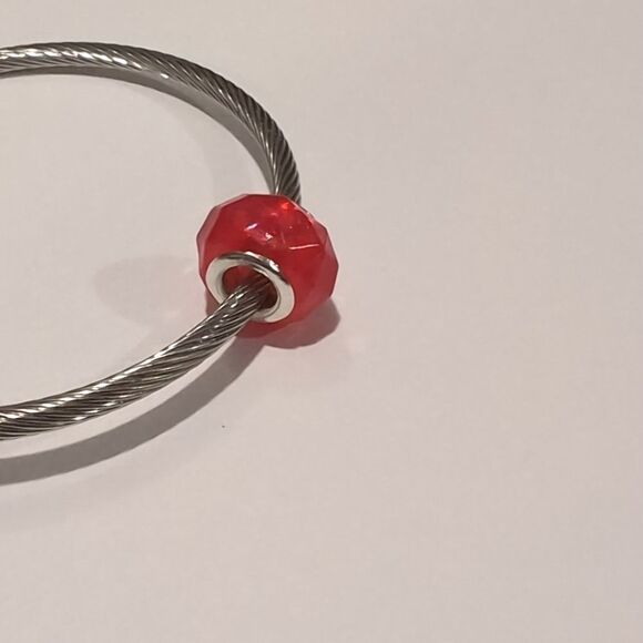 Silver Red Glittery Faceted Charm for Pandora Style Bracelet‎ - Picture 4 of 4